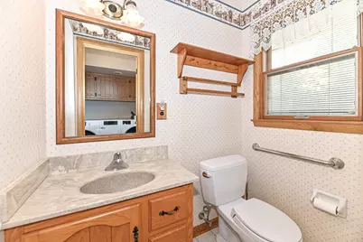 18571 W Hillcrest Dr, New Berlin, WI 53146 - Photo 33