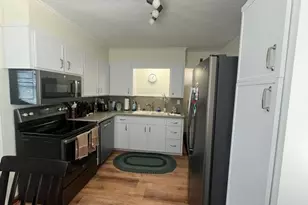 238 Lincoln Dr, West Bend, WI 53095 - Photo 11