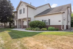 590 Pewaukee Rd, Pewaukee, WI 53072 - Photo 3
