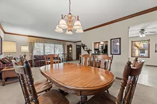 4972 S 65th St, Greenfield, WI 53220 - Photo 15