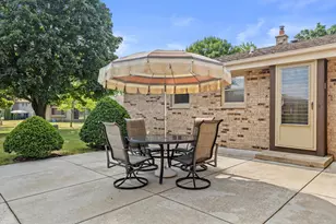 4972 S 65th St, Greenfield, WI 53220 - Photo 33