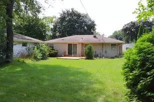 3412 W Wanda Ave, Milwaukee, WI 53221 - Photo 5