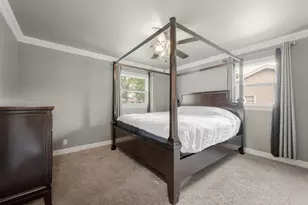 2916 S 104th St, West Allis, WI 53227 - Photo 11