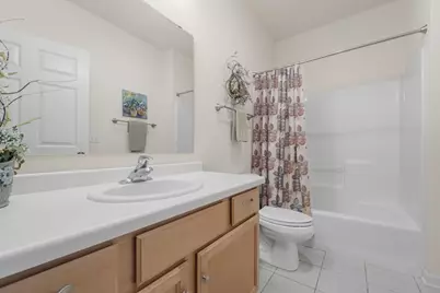 691 W Dekora St #Unit E, Saukville, WI 53080 - Photo 13