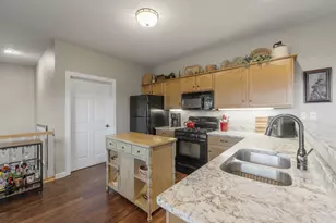 691 W Dekora St, Saukville, WI 53080 - Photo 3