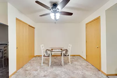 1926  Parknoll Ln, Port Washington, WI 53074 - Photo 7