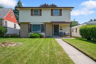 924 S 116th St, West Allis, WI 53214 - Photo 1