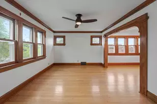 2718 S Lenox St, Milwaukee, WI 53207 - Photo 13