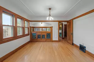 2718 S Lenox St, Milwaukee, WI 53207 - Photo 15
