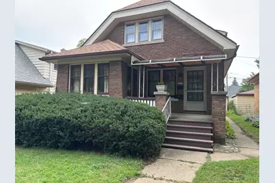 2631 S Linebarger Ter, Milwaukee, WI 53207 - Photo 1