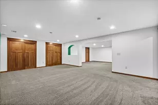 453 Western Ct, West Bend, WI 53095 - Photo 33