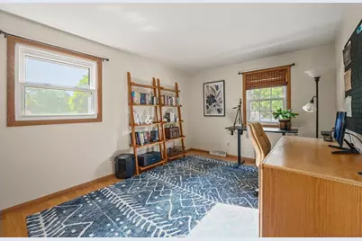 10105 W Terra Ave, Milwaukee, WI 53224 - Photo 15