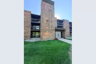 9002 W Lisbon Ave #109, Milwaukee, WI 53222 - Photo 3