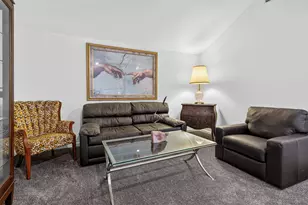 8779 Woodbridge Dr, Greendale, WI 53129 - Photo 25