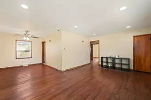 5070 N 20th St, Milwaukee, WI 53209 - Photo 3