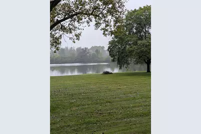 12843 N Colony Dr, Mequon, WI 53097 - Photo 3