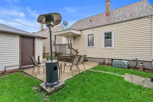 2526 S 70th St, Milwaukee, WI 53219 - Photo 23