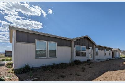 26258 N Vineyard Lane, Paulden, AZ 86334 - Photo 1