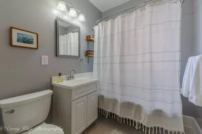 606 Paris Avenue, Rockford, IL 61107 - Photo 15