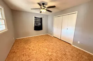 107 W Main St, Earlville, IL 62932 - Photo 5