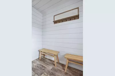 501 S 3rd Street, Colona, IL 61241 - Photo 5