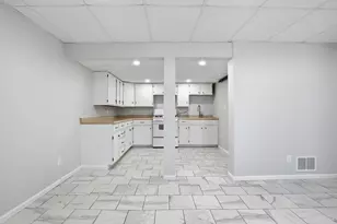 501 S 3rd St, Colona, IL 61241 - Photo 31