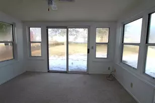 1720 E Lawn Dr, Savanna, IL 61074 - Photo 13