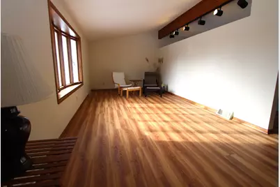 1720 E Lawn Drive, Savanna, IL 61074 - Photo 5