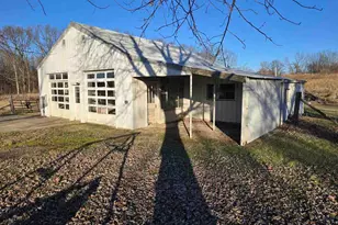 550 Old Broughton Rd, Eldorado, IL 62930 - Photo 5