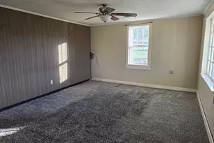 550 Old Broughton Rd, Eldorado, IL 62930 - Photo 11