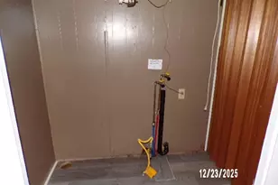 16713 10th Ave, Carbon Cliff, IL 61239 - Photo 15