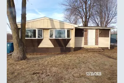 16713 10th Avenue, Carbon Cliff, IL 61239 - Photo 1