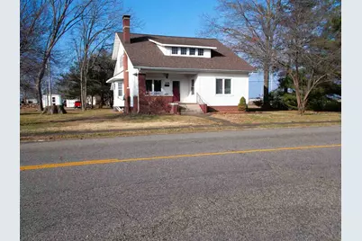 109 S Broadway Street, Hoffman, IL 62250 - Photo 1