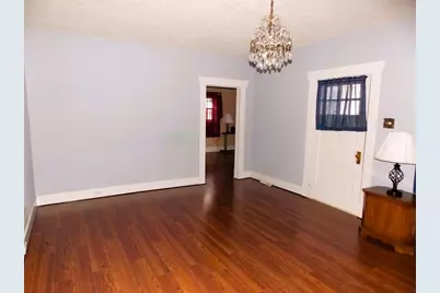 109 S Broadway Street, Hoffman, IL 62250 - Photo 11