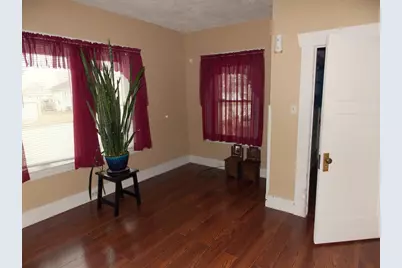 109 S Broadway Street, Hoffman, IL 62250 - Photo 11