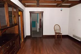 109 S Broadway St, Hoffman, IL 62250 - Photo 9