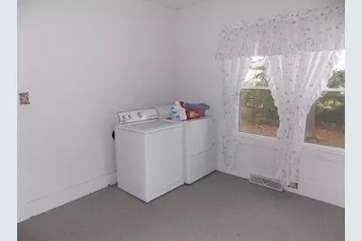 109 S Broadway Street, Hoffman, IL 62250 - Photo 15