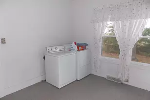 109 S Broadway St, Hoffman, IL 62250 - Photo 15