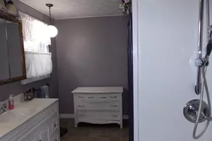 109 S Broadway St, Hoffman, IL 62250 - Photo 15