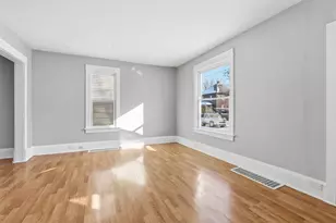 1169 23rd St, Moline, IL 61265 - Photo 5
