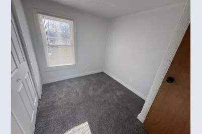 409 W 9th Street, Sandoval, IL 62882 - Photo 13