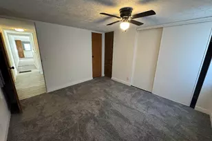 409 W 9th St, Sandoval, IL 62882 - Photo 19