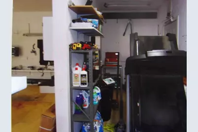 832 W Raymond Street W, Harrisburg, IL 62946 - Photo 27