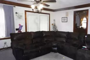 832 W Raymond Street W, Harrisburg, IL 62946 - Photo 11