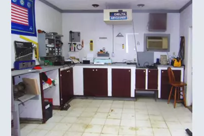 832 W Raymond Street W, Harrisburg, IL 62946 - Photo 31