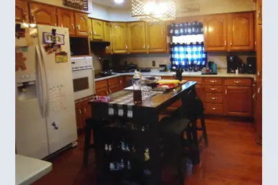 832 W Raymond Street W, Harrisburg, IL 62946 - Photo 13