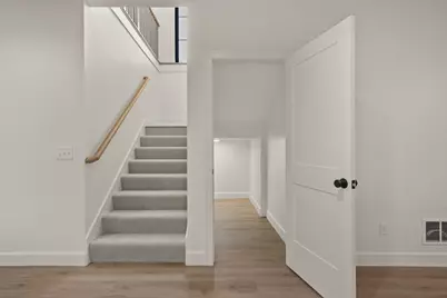 7131 Alvie Lane, Bettendorf, IA 52722 - Photo 31