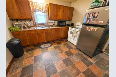 105 S Watkins Street E #0, Cisne, IL 62823 - Photo 13