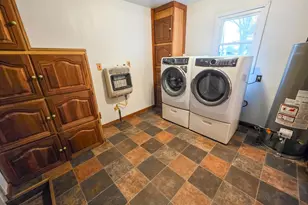 105 S Watkins Street E, Cisne, IL 62823 - Photo 15