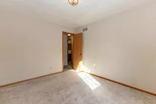 720 Hickory Dr, Geneseo, IL 61254 - Photo 27